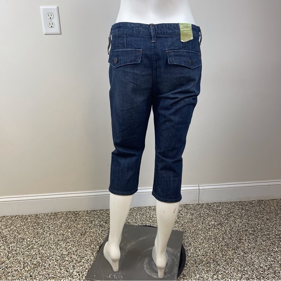 Old Navy Jean Capris - Picture 2 of 5